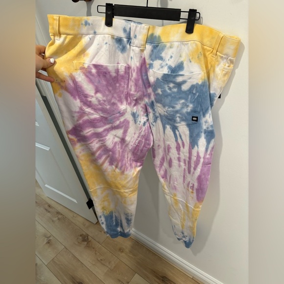 NWT- 686 Greatful Dead Everywhere performance Joggers - Picture 8 of 11